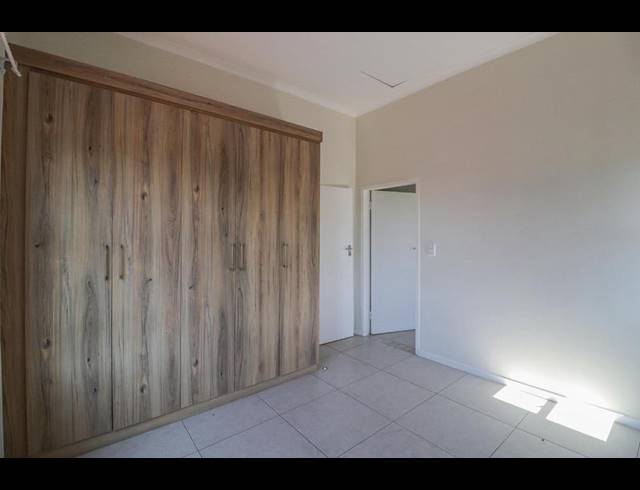 1 BEDROOM APARTMENT FOR SALE IN MODDERFONTEIN